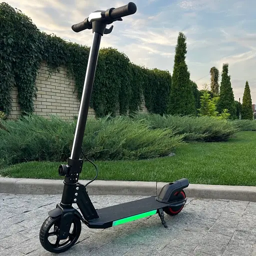 Детский электросамокат GIANT ES2 LED Max черный с LED-подсветкой (модель 2025 года) - фото 2