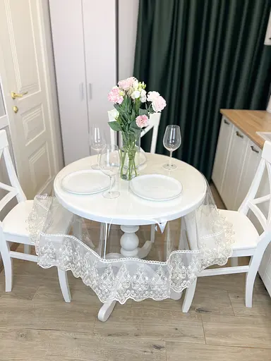 Силиконовая скатерть с бело-кофейным кружевом Петек 15см 390х150 см - фото 7