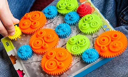 Игра-головоломка Fat Brain Toys Crankity Разноцветные шестерни F140ML - фото 3