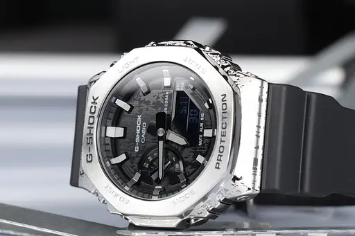 Часы Casio G-Shock GM-2100GC-1A - фото 3