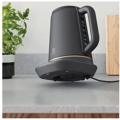 Электрочайник Electrolux E7K1-6BP (6624028) - фото 4