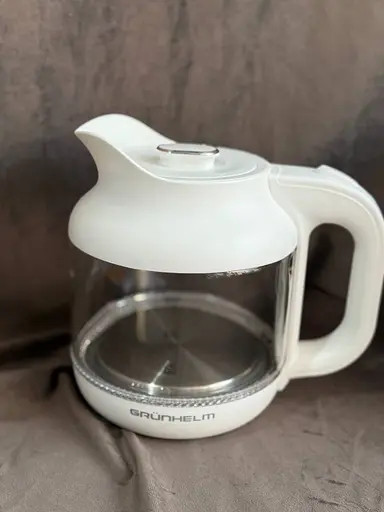 Дисковый стеклянный электрочайник Grunhelm EKG-25010W 1,2л 1630Вт Белый - фото 6