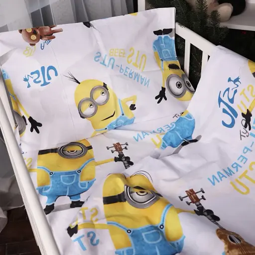 Наволочка MirSon Бязь 17-0702 Minion Team 45х45 см біла з принтом (2200010460636)