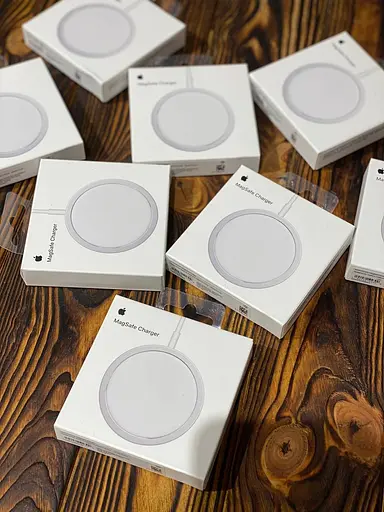 Бездротовий зарядний пристрій з магнітом MagSafe Charger 15W для iPhone AirPods - фото 2