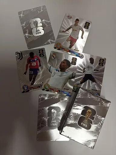 Футбольные пластиковые карты 55карт серебряные - фото 3