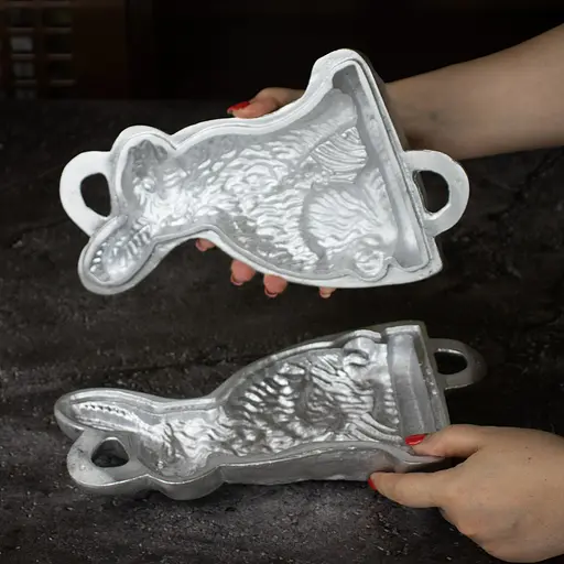 Форма алюмінієва велика "Зайчик" для випікання святкового цільного кексу 30х17х8.5 см, Ласунка Сірий 85019 - фото 10