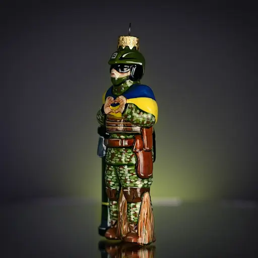 Ялинкова прикраса Різдвяні історії Воїн світла скло (4820001109702) - фото 2