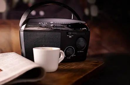 Небольшой портативный радиоприемник Радио Adler AD 1119 - фото 4