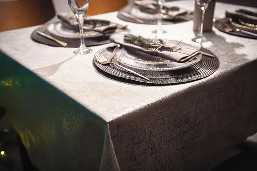 Скатерть Ardesto Shine 140х180см, 100% полиэстер, золотистый (ART08SG) - фото 8