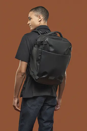 Tucano Рюкзак дорожный Tucano Tugo M Dry Cabin Luggage 15.6, черный - фото 3