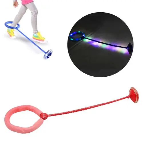 Скакалка з коліском SR19002 на одну ногу, світло, 5 кольорів, размір іграшки – 63 см (6945678412318) червоний - фото 2