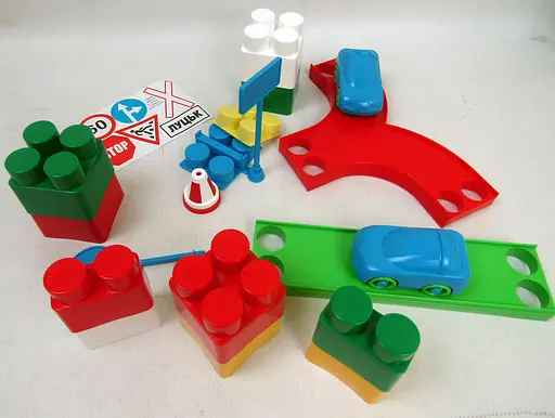 Автотрек в рюкзаке (52 детали), Юника - фото 3