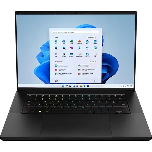 Ігровий ноутбук Razer Blade 16 (2024), Intel Core i9-14900HX pana la 5.8GHz, 16 QHD+, 32GB, SSD 1TB, NVIDIA GeForce RTX 4080 12GB, Windows 11 Home