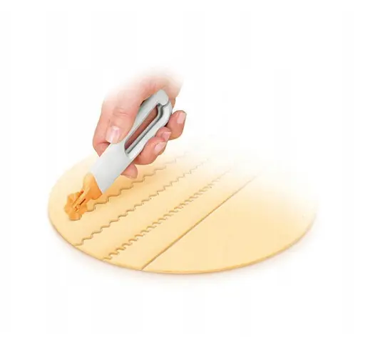 Ролик ніж для тіста зі змінними дисками коліщатками 15.5 см, A-plus Білий 85066 - фото 6