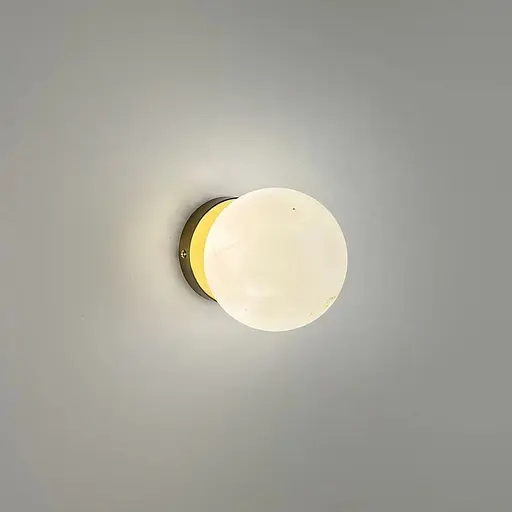 Бра-кулька Line F з імітацією мармуру з латунним корпусом Ø12 см Арт. WSG17-120 - фото 1