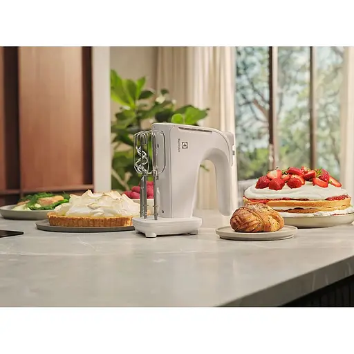 Міксер ручний Electrolux 500Вт насадки-4 турборежим білий - фото 9
