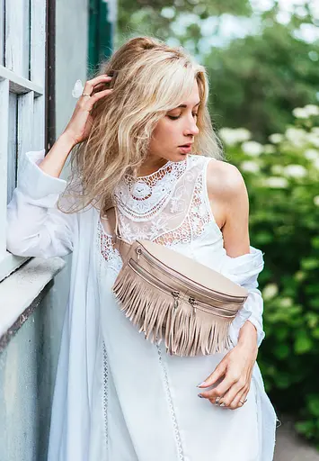 Шкіряна жіноча сумка на пояс Spirit світло-бежева - фото 7