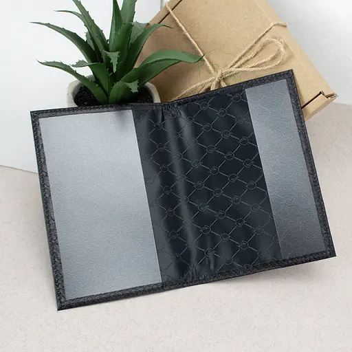 Обложка на паспорт кожаная 07115 черный питон - фото 2