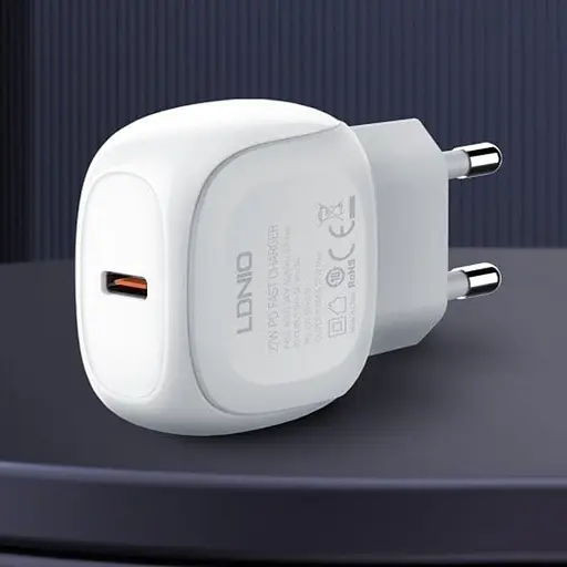 Мережевий зарядний пристрій Ldnio A1206C Type-C PD 27W білий + кабель Type-C to Lightning - фото 2