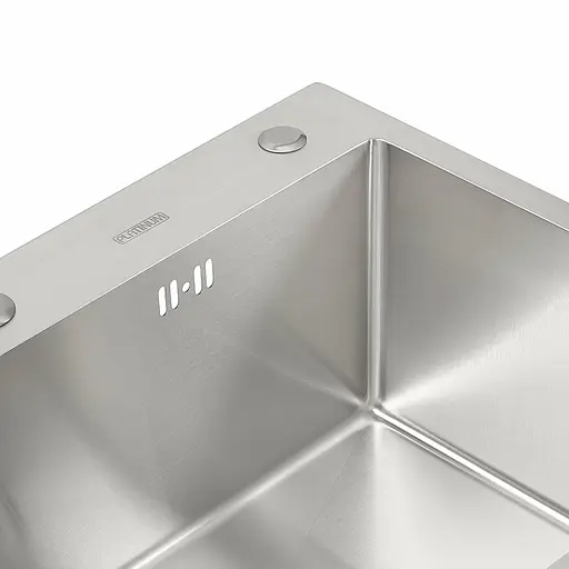 Кухонная мойка Platinum Handmade 650x450x220 (толщина 3,0/1,5 мм корзина и дозатор в комплекте), Нержавеющая сталь - фото 4