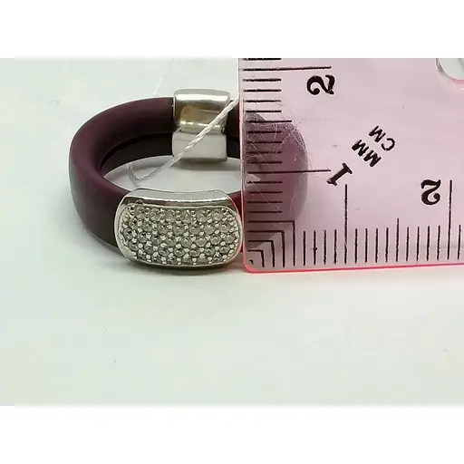 Серебряное кольцо Империя золота с фианитами и каучуком. Артикул КВ1047С 17 - фото 5