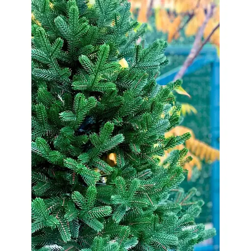 Ялинка штучна Hvoya Traditional 220 см лита з натуральним дерев'яним стовбуром зелена - фото 3