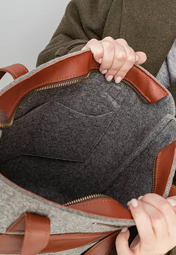 Фетрова жіноча сумка Шоппер D.D. з шкіряними коричневими вставками - фото 10