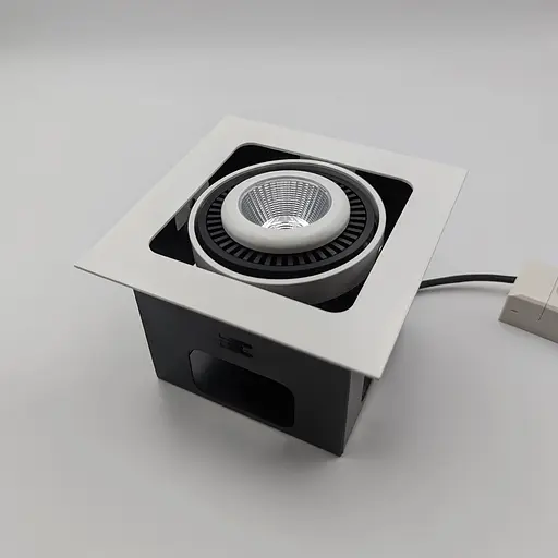 Точковий світильник Skarlat RGL7115-1 1×12W WH+BK 3000K - фото 3