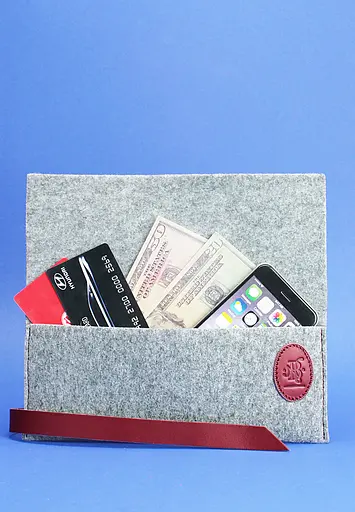 Тревел-кейс женский 1.0 из фетра с кожаными бордовыми вставками - фото 3