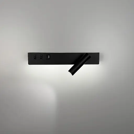 Чорне бра з поворотним спотом справа + розʼєм USB Line F Арт. WJ 028/2 L BK (лівий)  - фото 3