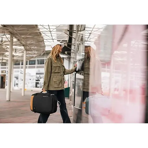 Рюкзак антикрадій Pacsafe Go Carry-on 34 л Backpack чорний (35155130) - фото 9