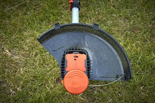 Аккумуляторный триммер Black&Decker с АКБ и ЗУ BCSTA536L1 - фото 2