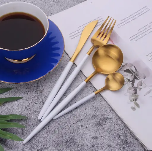 Набор столовых приборов золото White из нержавеющей стали 18/10 на 4 предмета. - фото 3