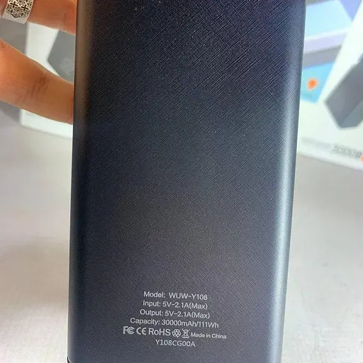 Портативное зарядное устройство Power Bank WUW Y108 30000 mAh LED фонарь Черный - фото 4