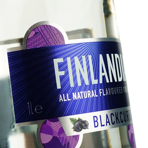 Водка Finlandia Blackcurrant 37.5% 1 л (590063) - фото 5