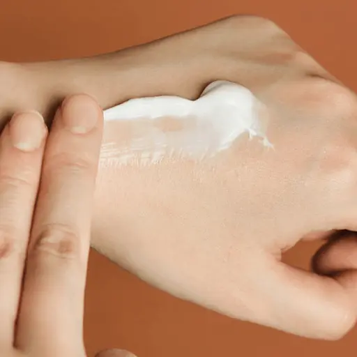 Крем для лица с центеллой и пробиотиками Madagascar Centella Probio-Cica Enrich Cream SKIN1004 50 мл - фото 2