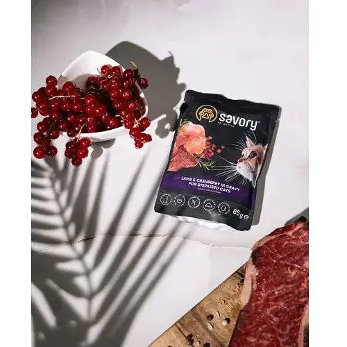 Влажный корм Savory для стерилизованных кошек ягненка с клюквой в соусе пауч 85 г - фото 5