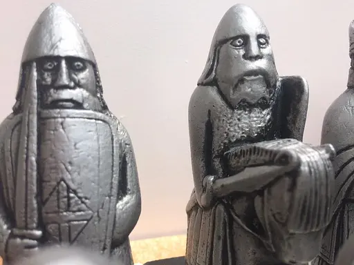 Шаховий набір острова Льюїс/шаховий набір чарівників ефект античної бронзи та олова - фото 3