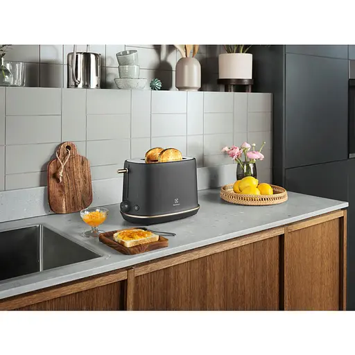 Тостер Electrolux E7T1-6BP - фото 5