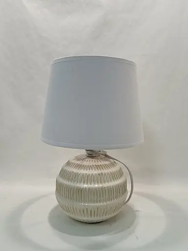 Настольная лампа декоративная VALESO V DTL922