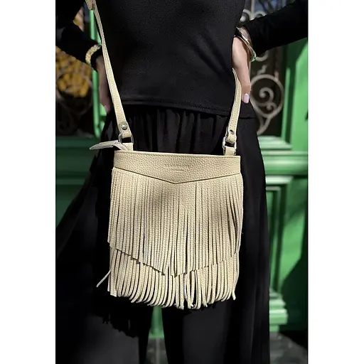 Шкіряна жіноча сумка з бахромою міні-кроссбоді Fleco світло-бежева - фото 1