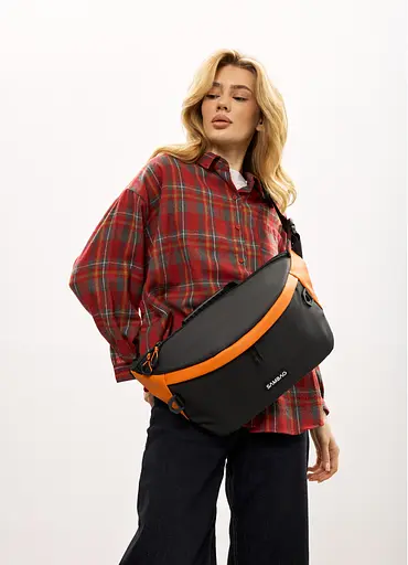 Женская сумка-бананка под ноутбук Sambag Urban Laptop черно-оранжевая 46×26 см (51411129) - фото 2