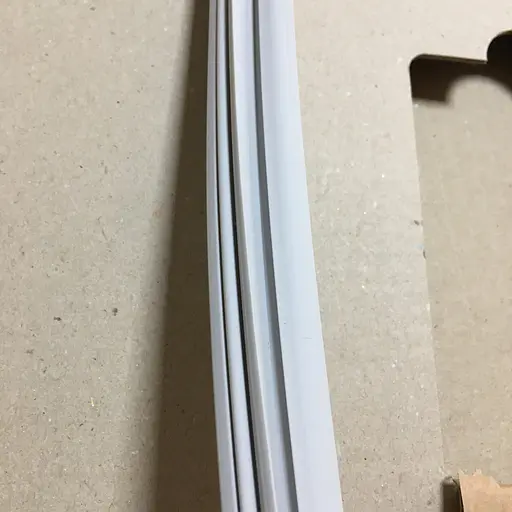 Уплотнитель двери холодильной камеры для холодильника Samsung RL44, RL48, RL50, RL55, DA97-07366K - фото 5