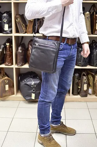 Чоловіча шкіряна сумка через плече TARWA 22х25.5х4 см sum0025877 - фото 8