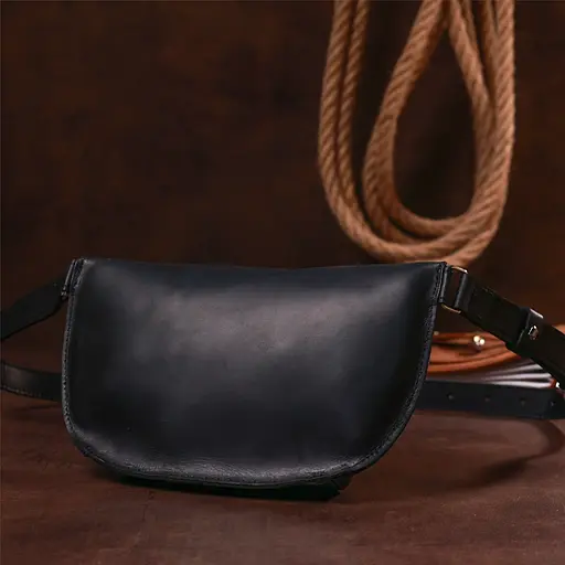 Кожаная женская бананка SHVIGEL 22х13,5х6 см 000200062 - фото 9