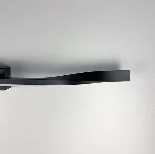 Настінний світильник у стриманому каркасі чорного кольору Line F довжина 60 см Арт. WSG25/600 BK - фото 4