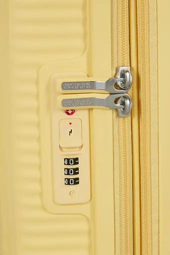 Чемодан American Tourister SOUNDBOX 55 см PASTEL YELLOW 55x40x20(23) 32G*16001 - фото 8