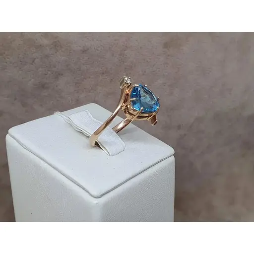 Золоте кільце Гаразд з діамантами і топазом. 3022221 18,5 - фото 4