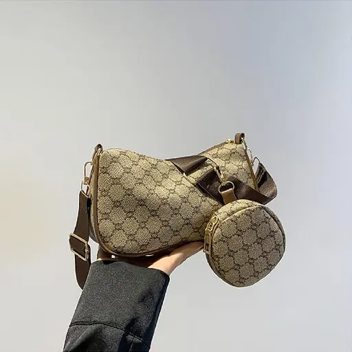 Сумочка через плечо из эко-кожи Lilly P4-7015DB