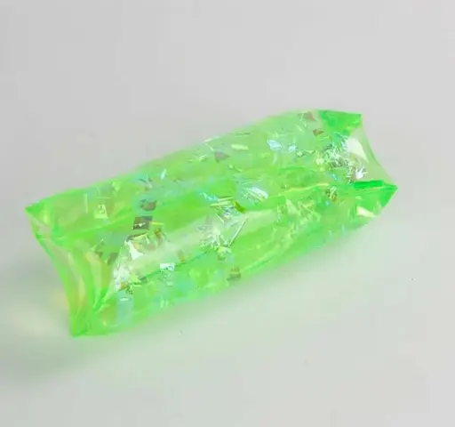 Гра антистрес, вислизає з рук, всередині плавають блискучі стрічки, зображення героя - фото 2